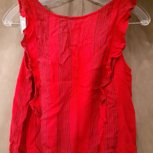 Red blouse - Picture 2 of 3